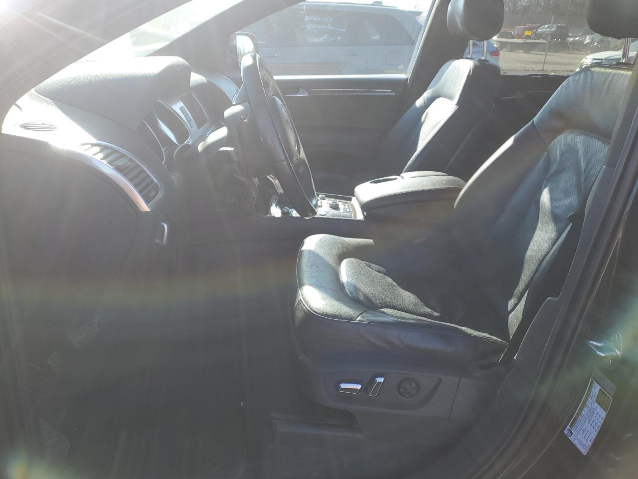 2015 Audi Q7 VIN WA1DGAFE1FD005886 Copart auction photo, front end / rear end damage thumbnail 7