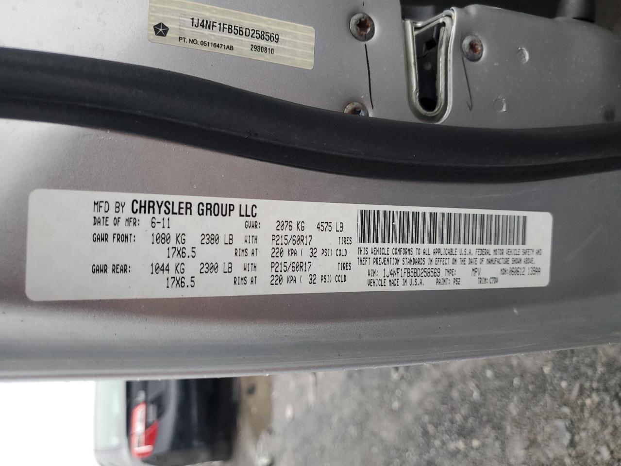 2011 Jeep Compass VIN 1J4NF1FB5BD258569 Copart auction photo, front end damage thumbnail 13