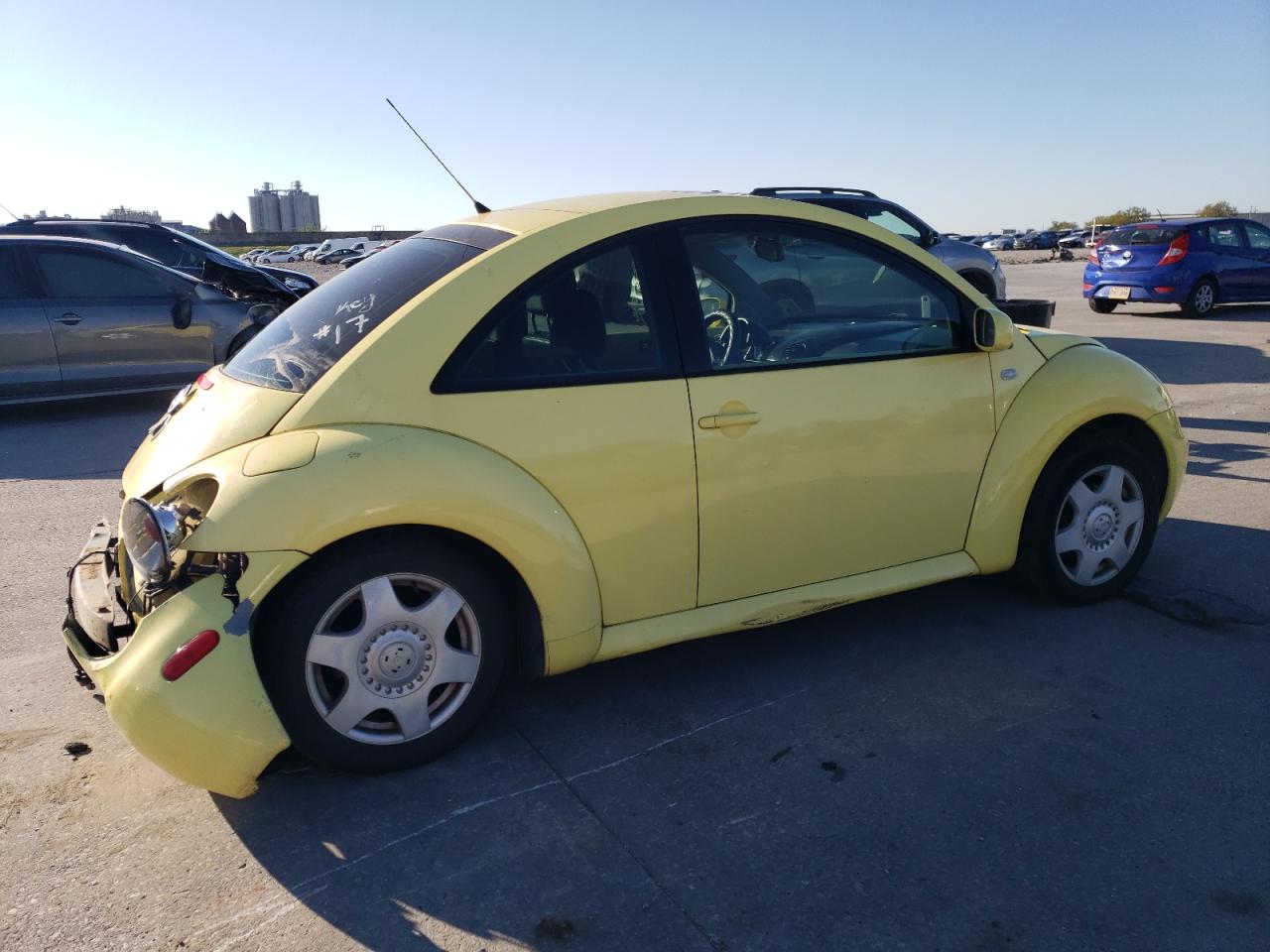2001 Volkswagen Beetle VIN 3VWDC21C01M430877 Copart auction photo, rear end damage thumbnail 3