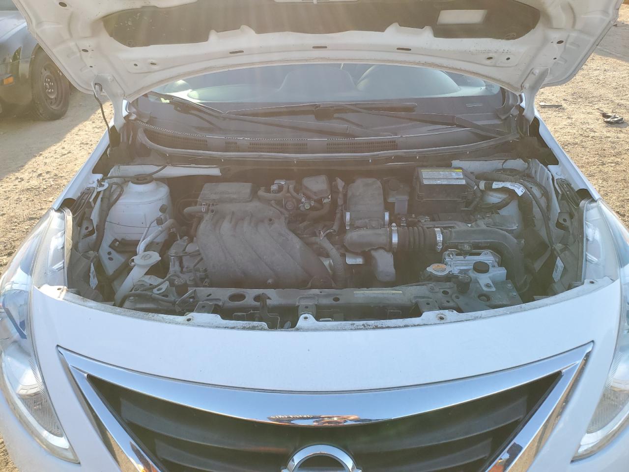 2017 Nissan Versa VIN 3N1CN7AP5HL861310 Copart auction photo, minor dent/scratches damage thumbnail 11