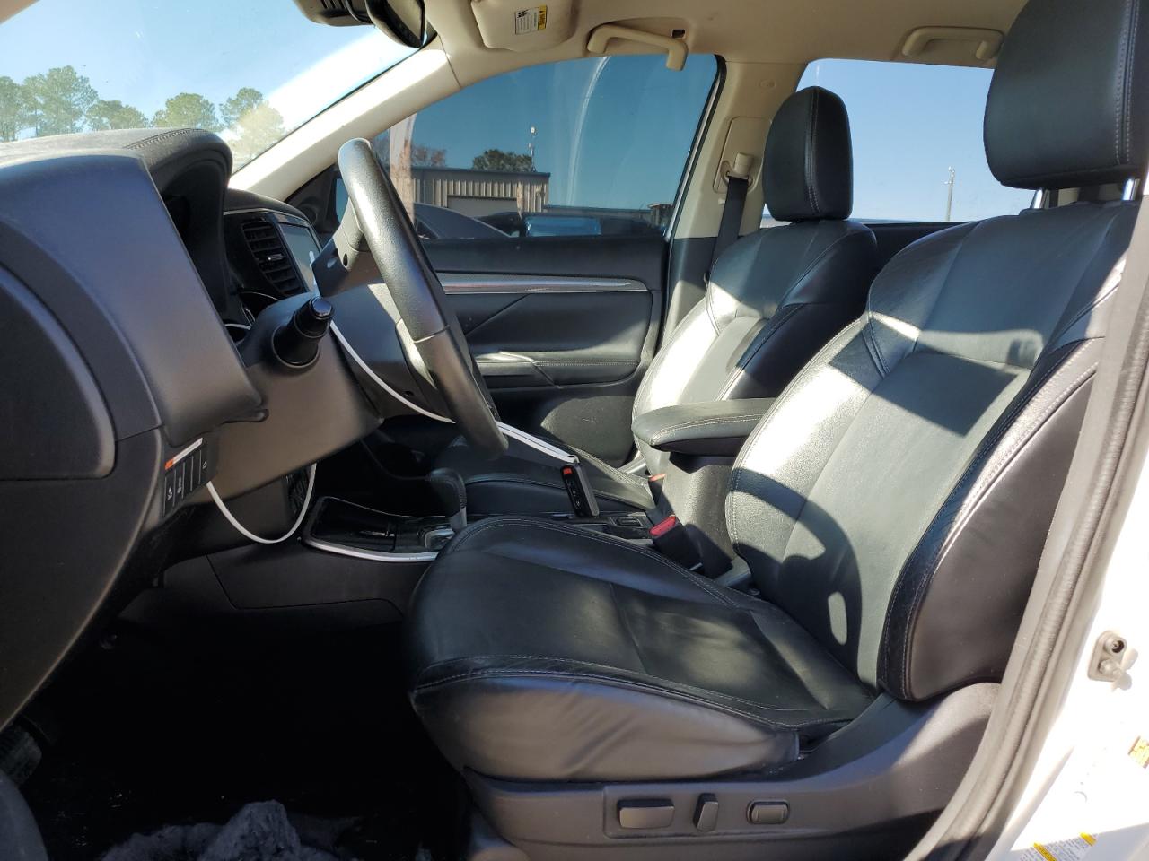 2020 Mitsubishi Outlander VIN JA4AD3A38LZ034040 Copart auction photo, front end damage thumbnail 7
