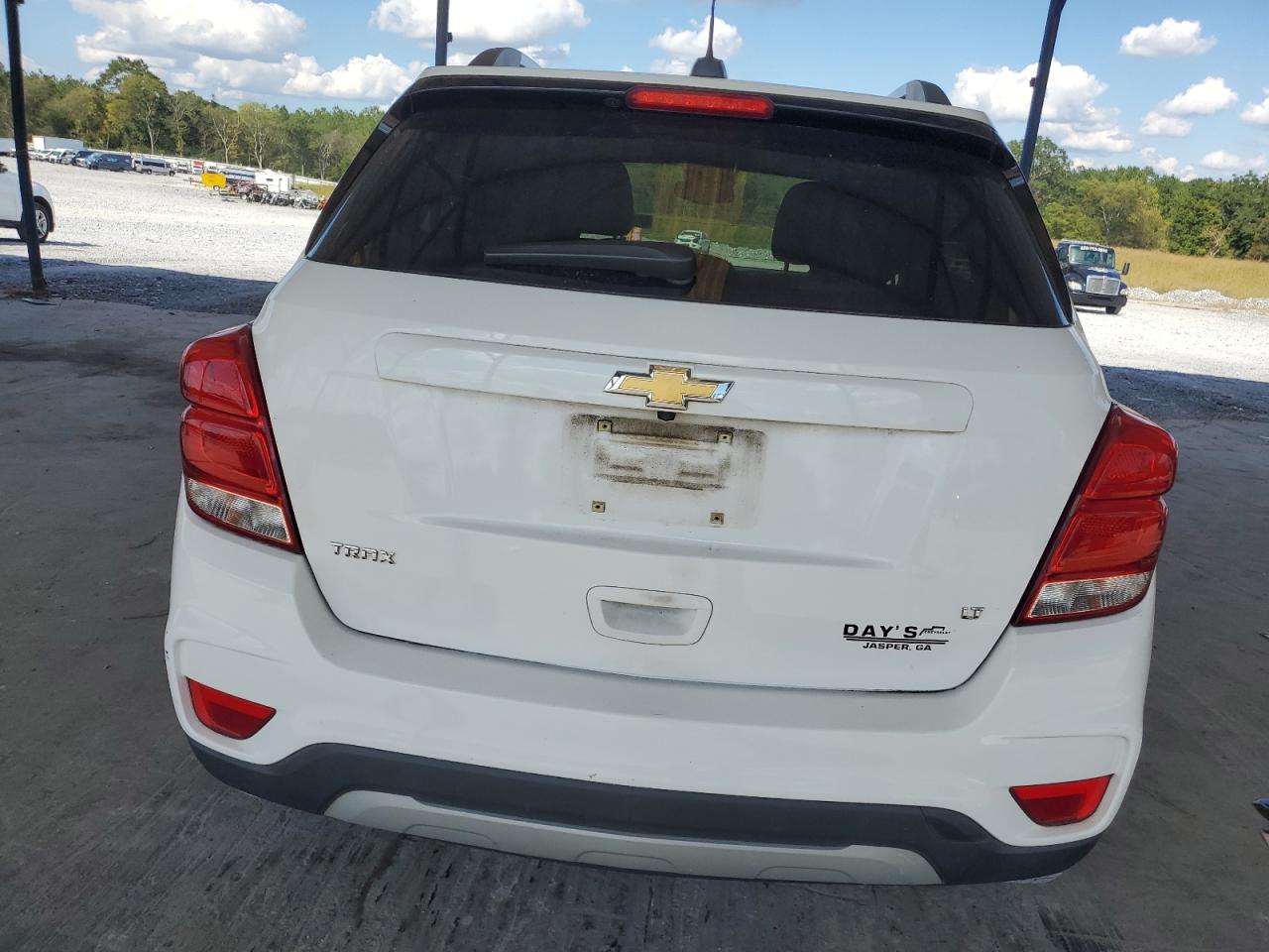 2017 Chevrolet Trax VIN 3GNCJLSB8HL132892 Copart auction photo, front end damage thumbnail 6