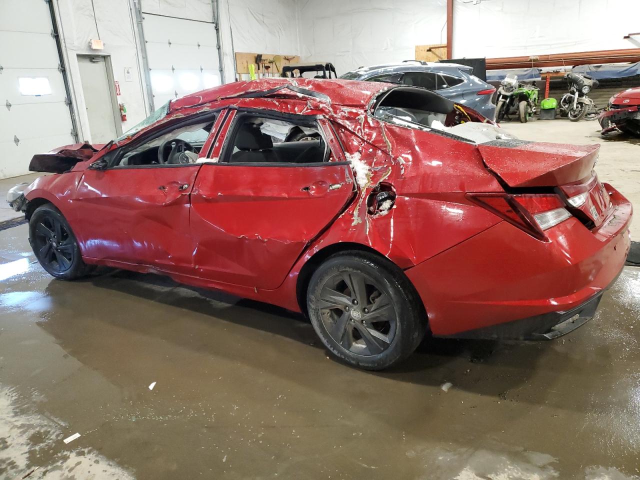 2022 Hyundai Elantra VIN KMHLM4AG5NU350241 Copart auction photo, rollover damage thumbnail 2