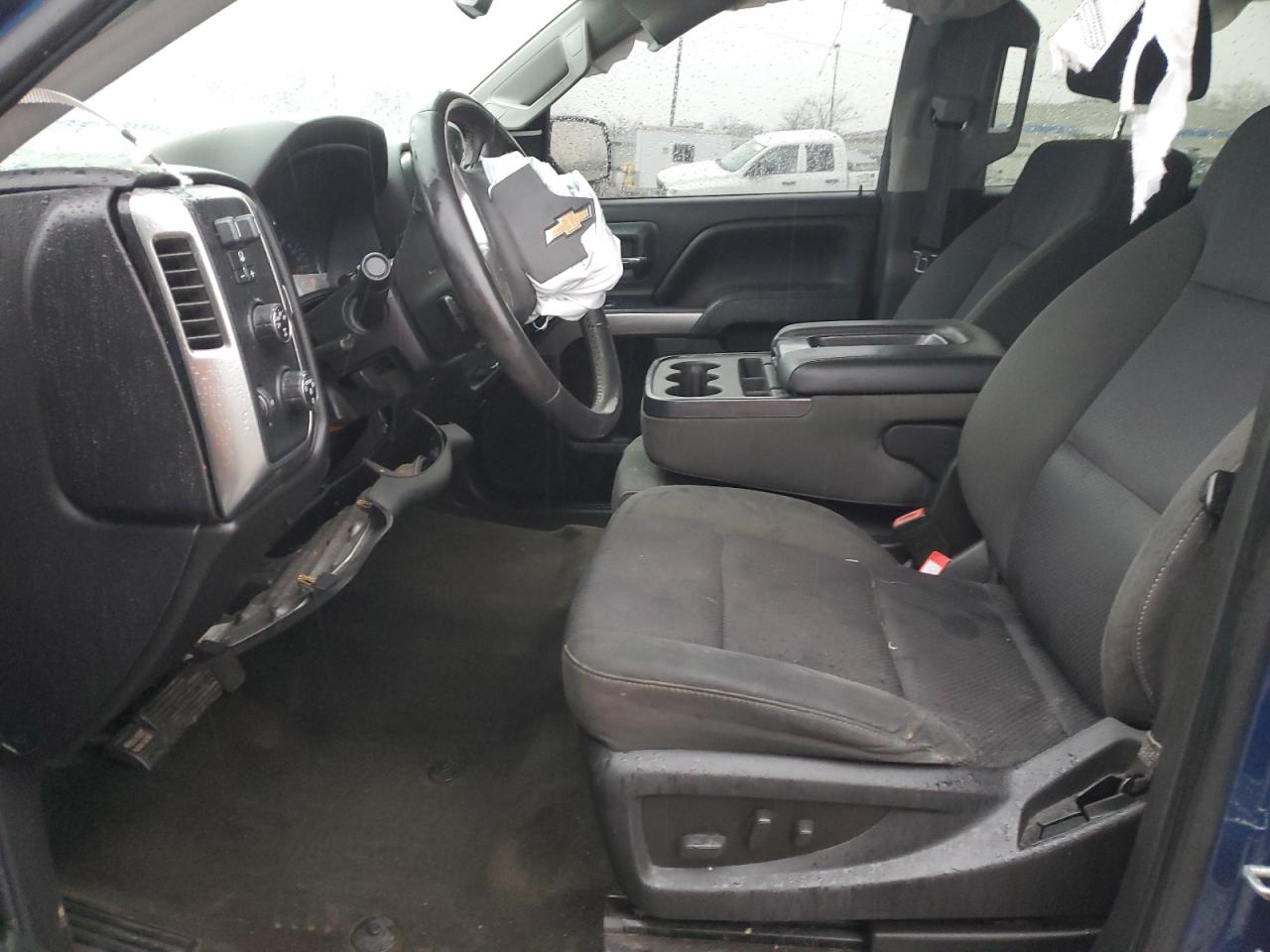2015 Chevrolet Silverado VIN 3GCUKREC7FG357232 Copart auction photo, front end damage thumbnail 7