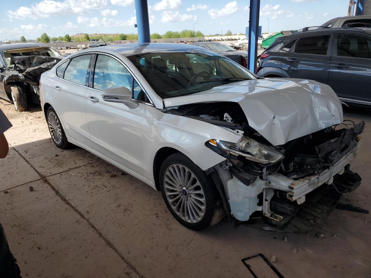 2015 Ford Fusion VIN 3FA6P0K97FR132365 Copart auction photo, front end damage thumbnail 4