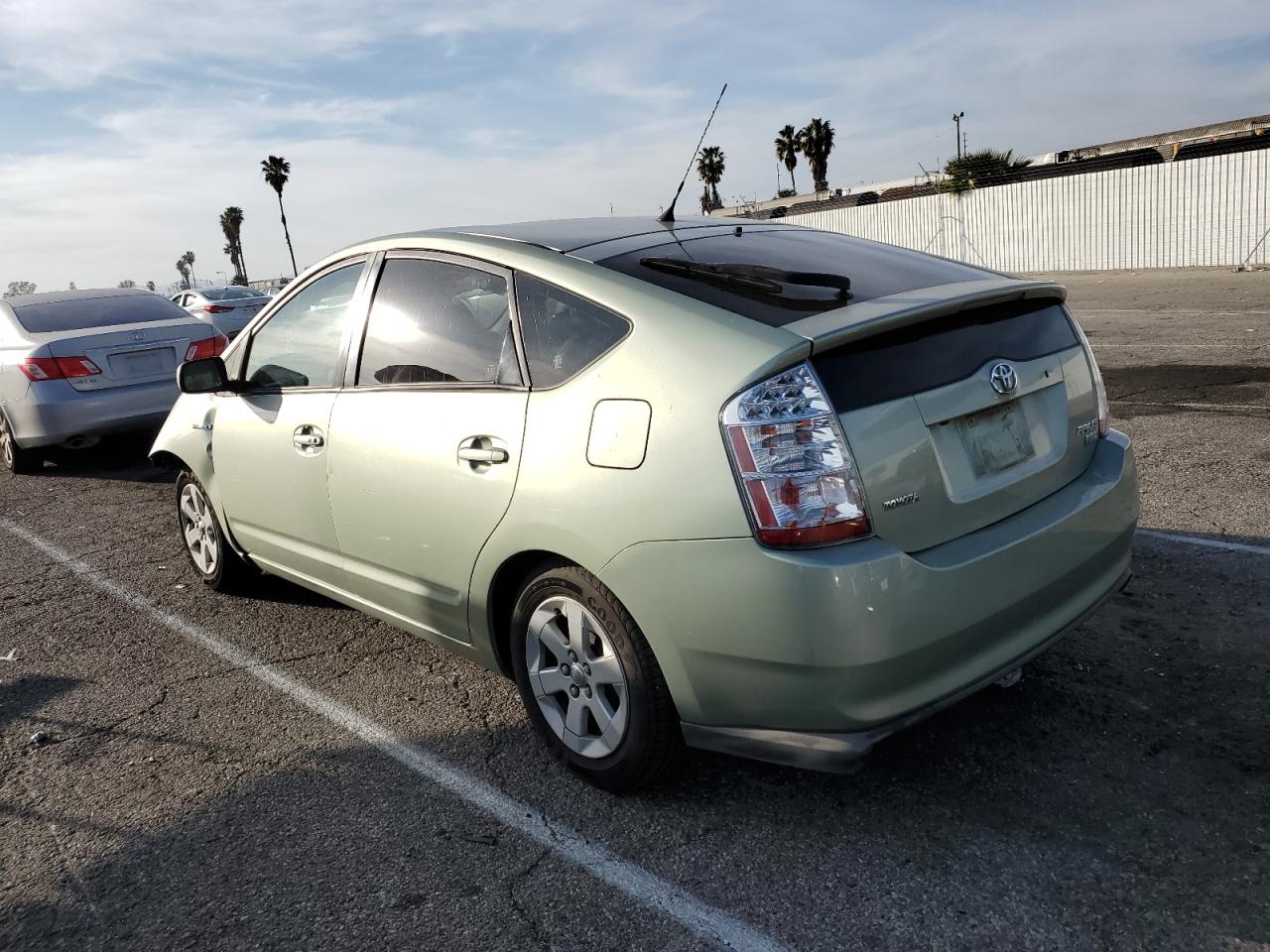 2008 Toyota Prius VIN JTDKB20UX83409845 Copart auction photo, front end / minor dent/scratches damage thumbnail 2