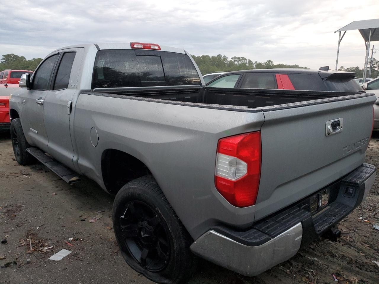 2017 Toyota Tundra VIN 5TFRW5F19HX216001 Copart auction photo, rear end damage thumbnail 2