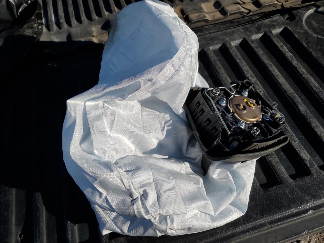 2015 Chevrolet Silverado VIN 3GCPCREC5FG328709 Copart auction photo, front end damage thumbnail 14