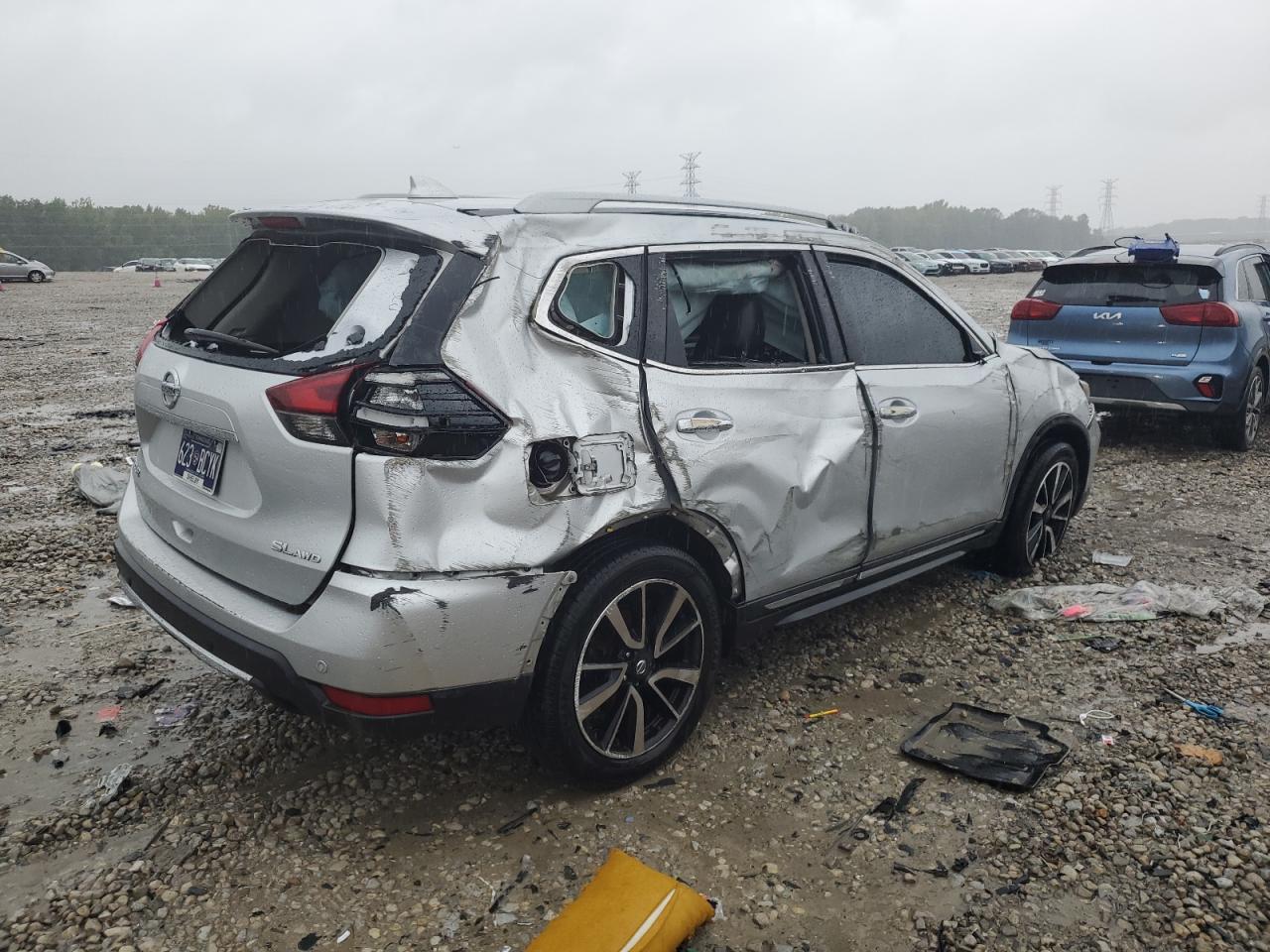 2019 Nissan Rogue VIN 5N1AT2MV2KC805797 Copart auction photo, all over damage thumbnail 3