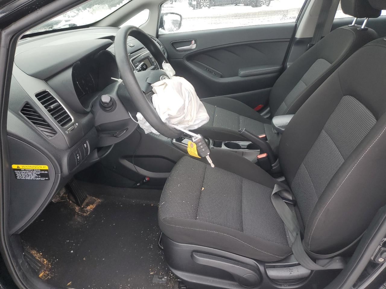 2017 KIA Forte VIN KNAFK5A8XH5730824 Copart auction photo, front end / minor dent/scratches damage thumbnail 7