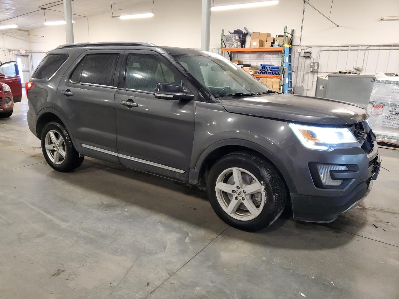 2017 Ford Explorer VIN 1FM5K8D81HGE24008 Copart auction photo, front end damage thumbnail 4