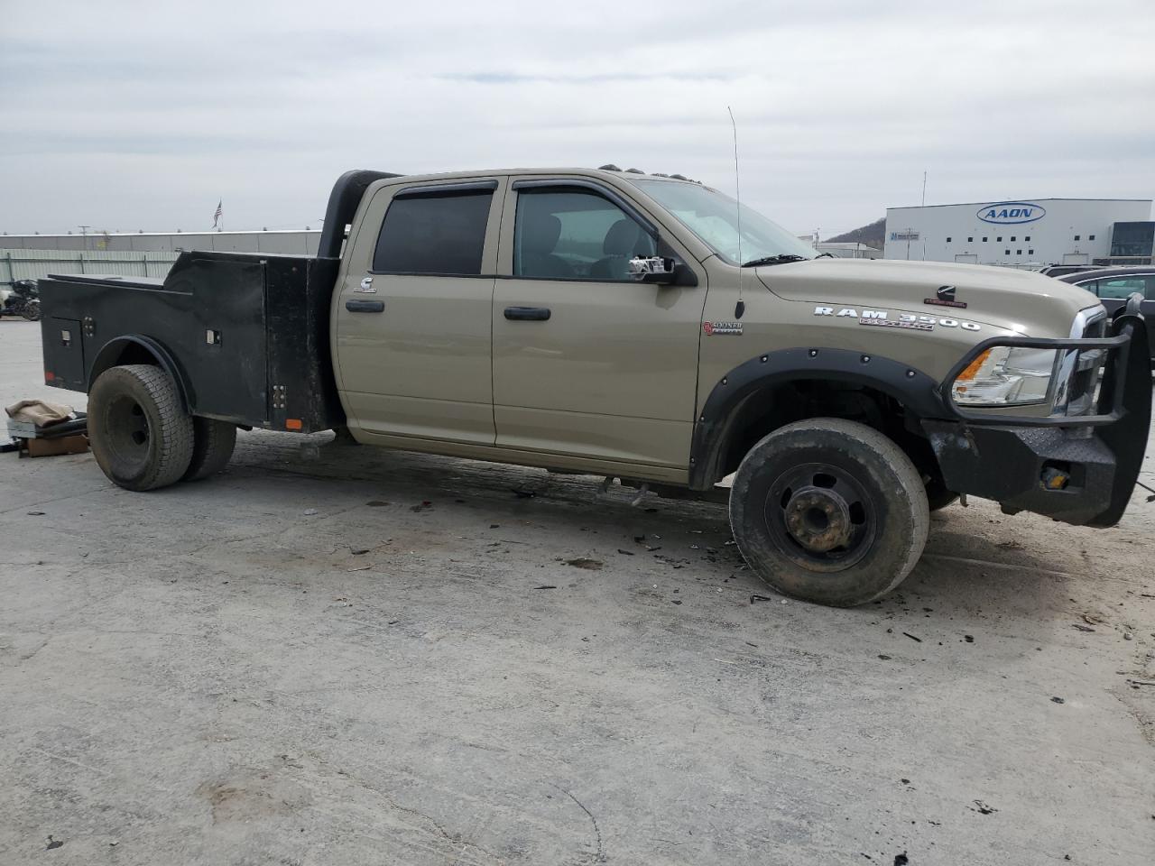 2018 RAM 3500 VIN 3C63RRGL3JG174074 Copart auction photo, side / rear end damage thumbnail 4
