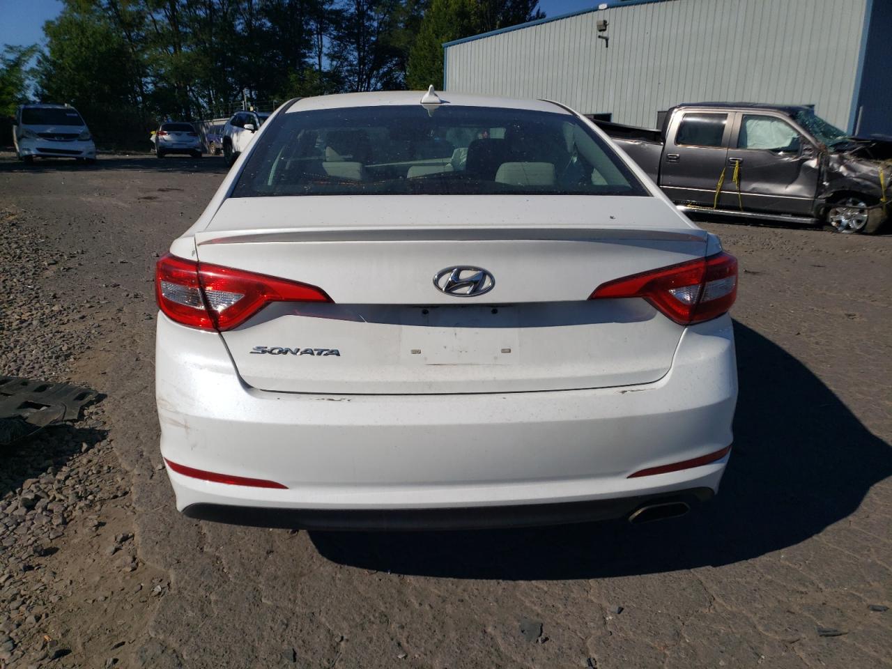 2017 Hyundai Sonata VIN 5NPE24AF2HH489588 Copart auction photo, all over damage thumbnail 6