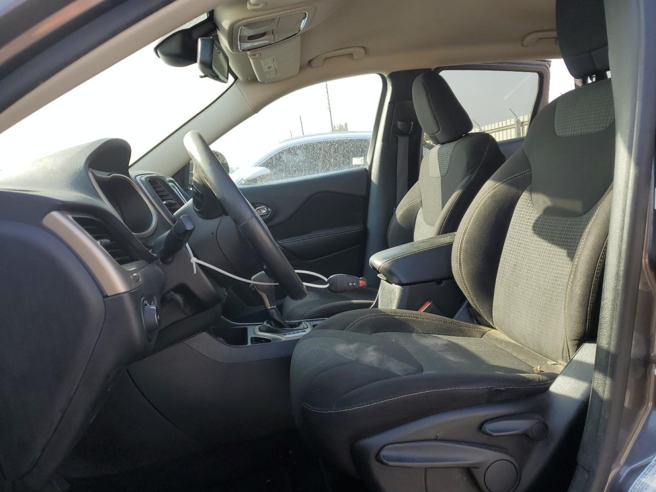 2016 Jeep Grand Cherokee VIN 1C4PJLCB9GW311850 Copart auction photo, front end / rear end damage thumbnail 7