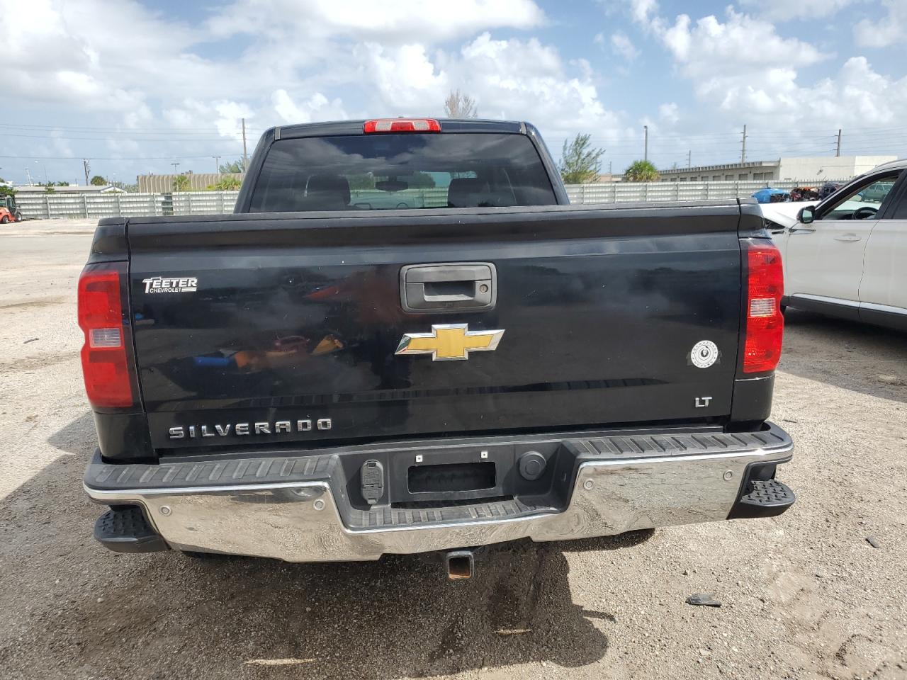 2015 Chevrolet Silverado VIN 3GCUKREC4FG145484 Copart auction photo, undercarriage damage thumbnail 6