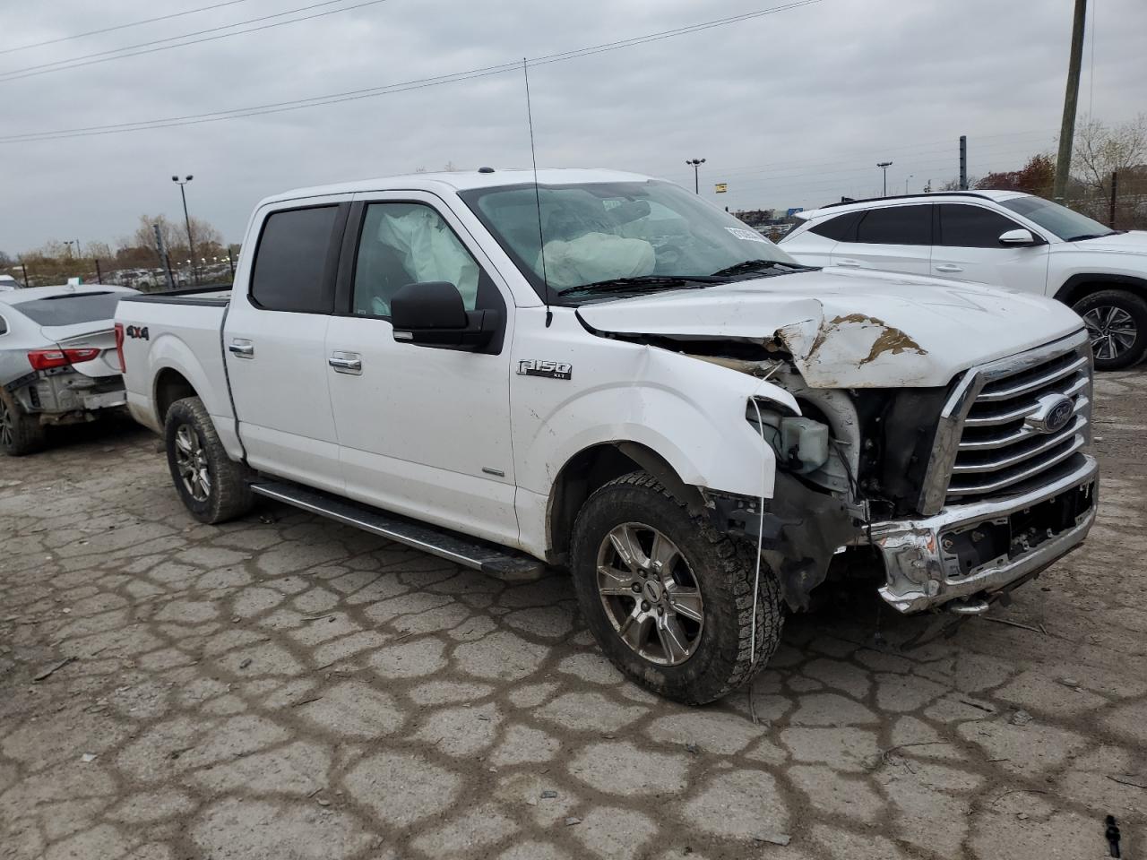 2015 Ford F-150 VIN 1FTEW1EP8FKD93355 Copart auction photo, front end / minor dent/scratches damage thumbnail 4