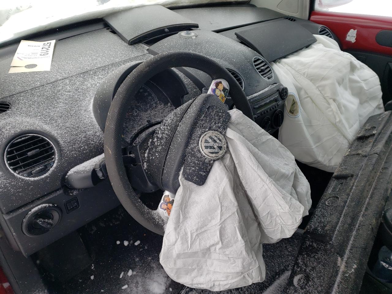 2006 Volkswagen Beetle VIN 3VWPW21C66M423265 Copart auction photo, front end damage thumbnail 7