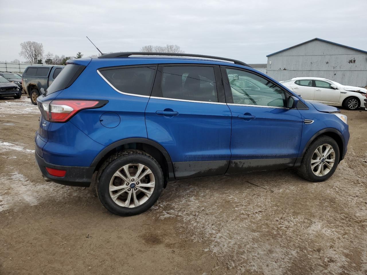2017 Ford Escape VIN 1FMCU9GD7HUF03524 Copart auction photo, front end damage thumbnail 3