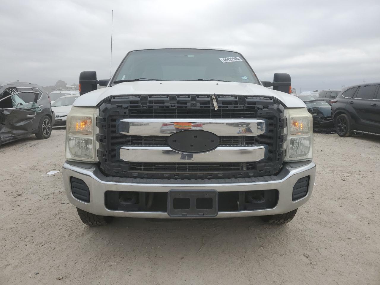 2011 Ford F250 VIN 1FT7X2A60BEA15662 Copart auction photo, rear end / side damage thumbnail 5