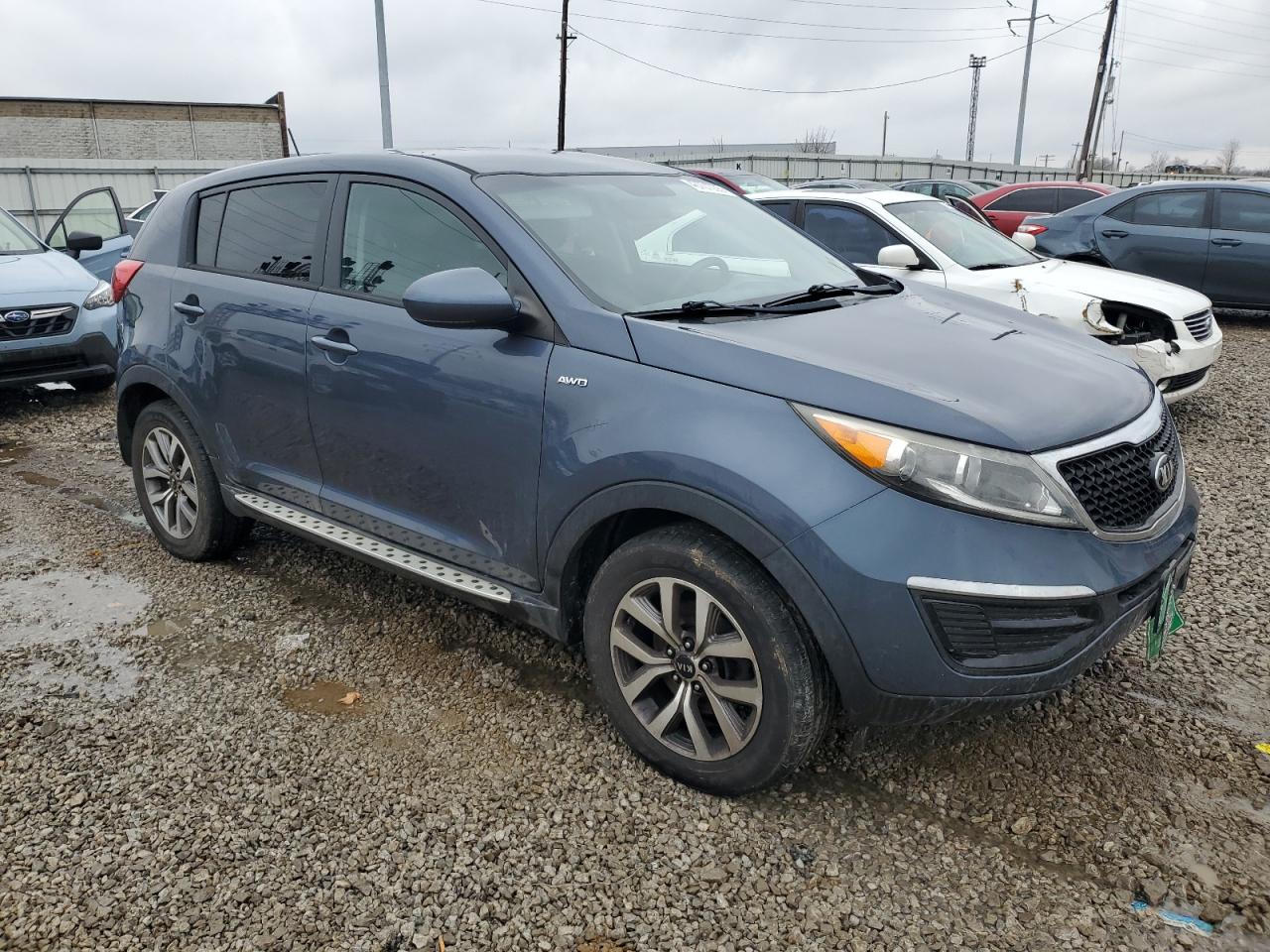 2015 KIA Sportage VIN KNDPBCACXF7760648 Copart auction photo, undercarriage damage thumbnail 4