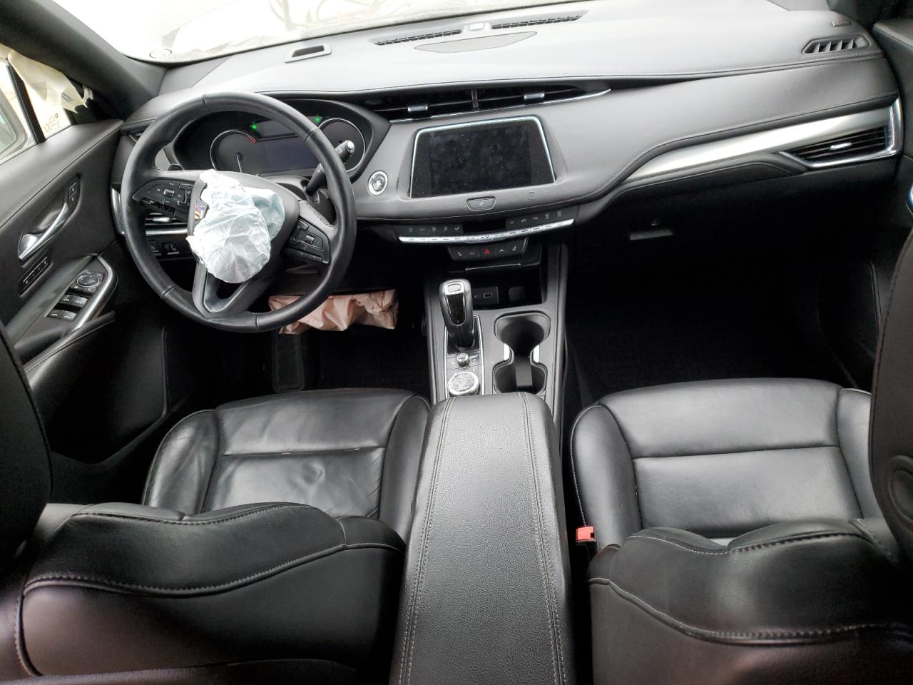 2019 Cadillac XT4 VIN 1GYFZDR43KF114856 Copart auction photo, all over / undercarriage damage thumbnail 8
