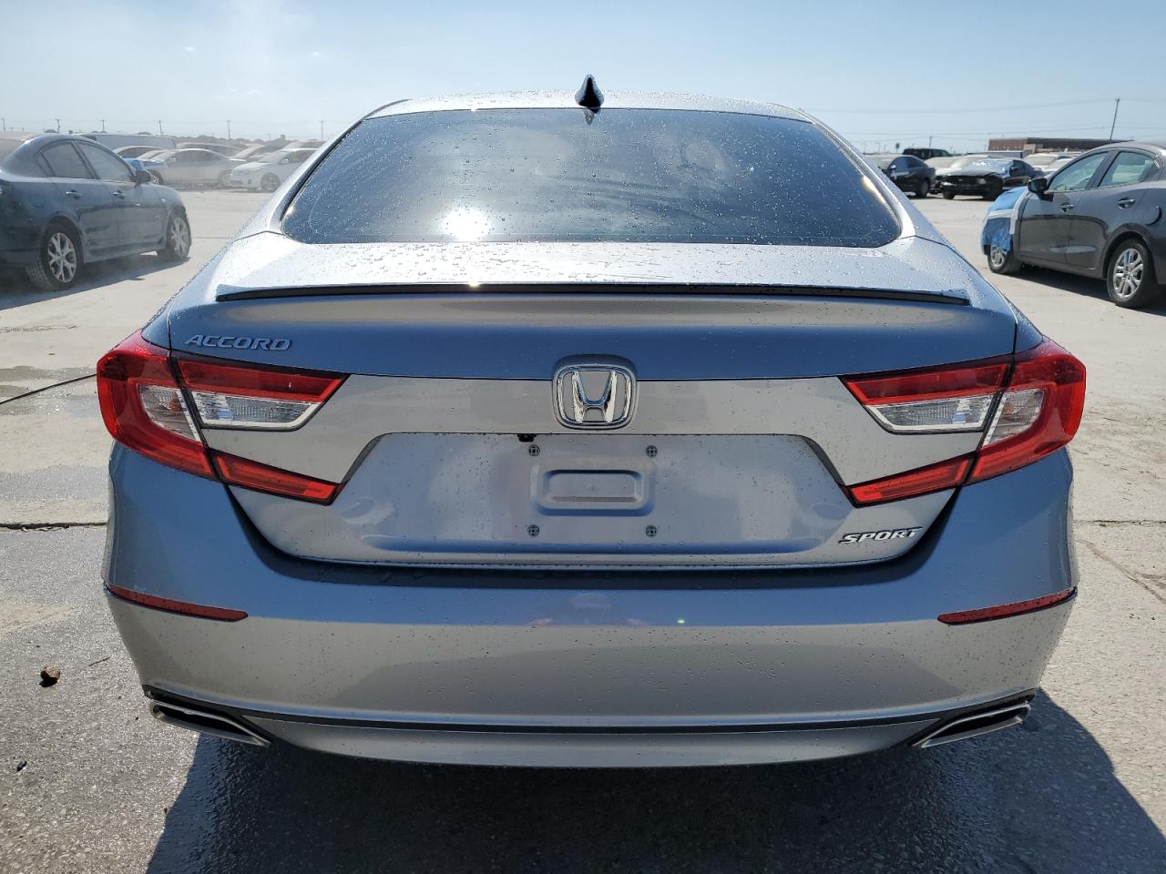 2022 Honda Accord VIN 1HGCV1F38NA019632 Copart auction photo, front end / minor dent/scratches damage thumbnail 6