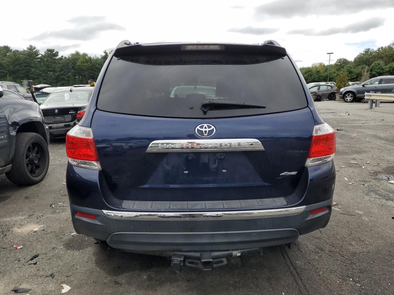 2011 Toyota Highlander VIN 5TDDK3EH9BS091281 Copart auction photo, front end damage thumbnail 6