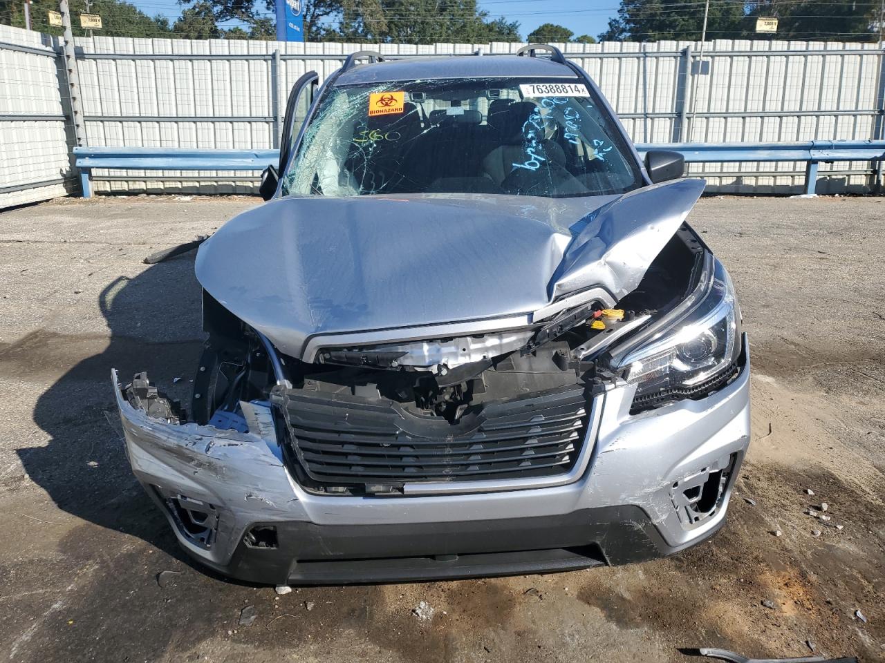 2020 Subaru Forester VIN JF2SKADC7LH608215 Copart auction photo, side / front end damage thumbnail 5
