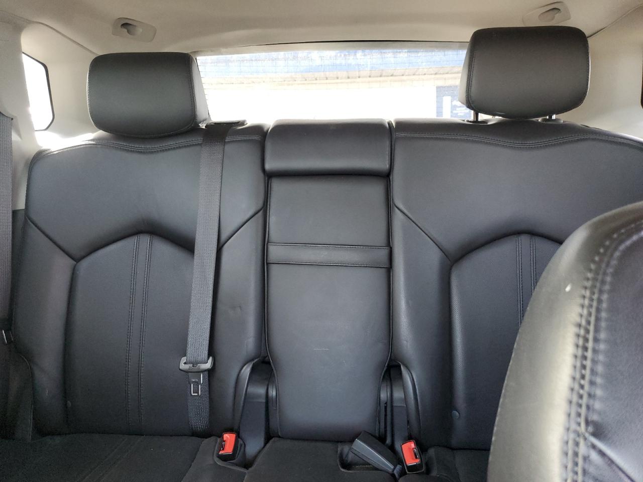 2011 Cadillac SRX VIN 3GYFNDEY4BS637710 Copart auction photo, front end / minor dent/scratches damage thumbnail 10
