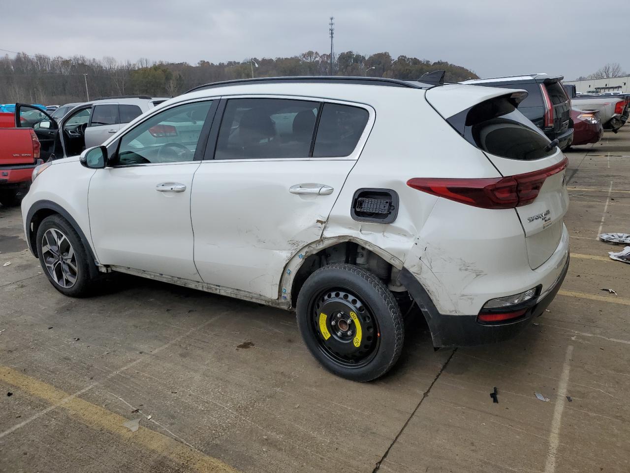 2020 KIA Sportage VIN KNDPN3AC3L7805626 Copart auction photo, side damage thumbnail 2