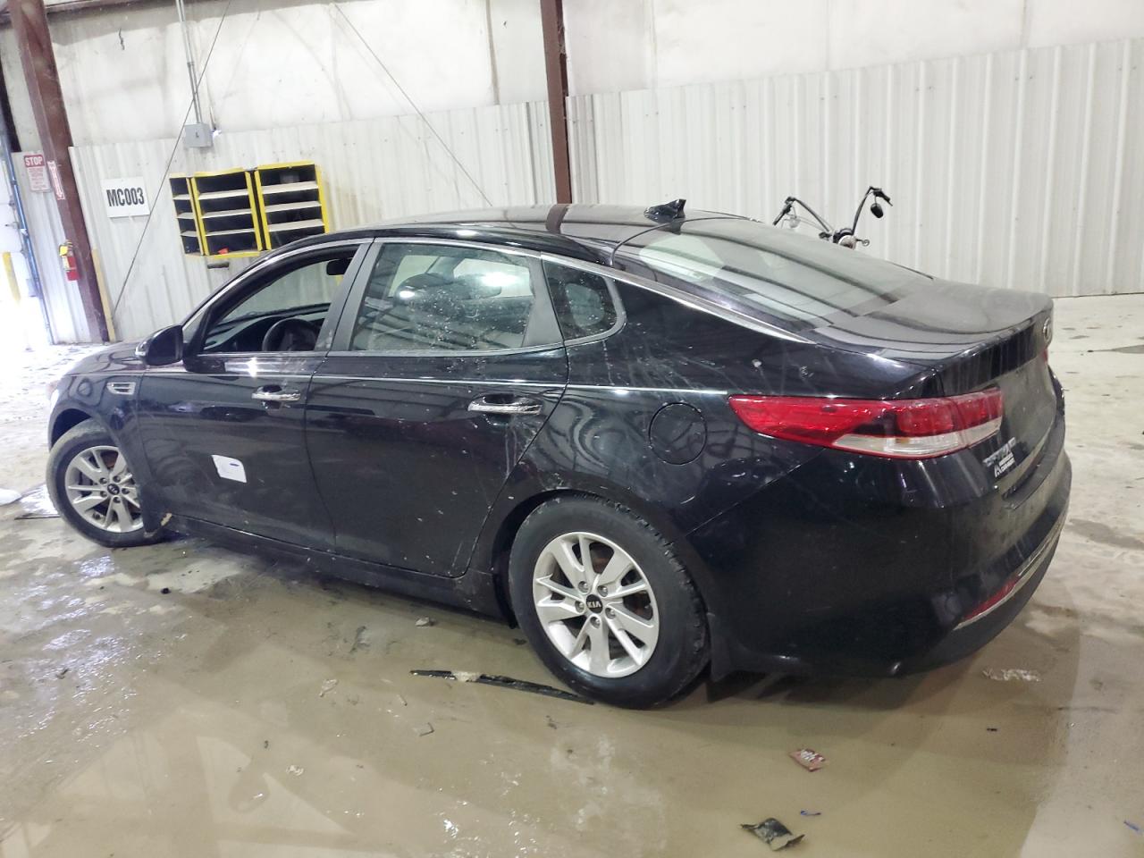 2017 KIA Optima VIN 5XXGT4L34HG156006 Copart auction photo, water/flood damage thumbnail 2