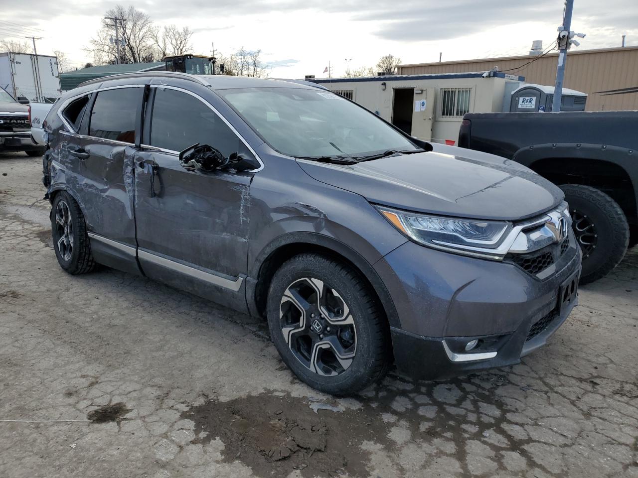 2019 Honda CR-V VIN JHLRW2H92KX012118 Copart auction photo, side / rear end damage thumbnail 4