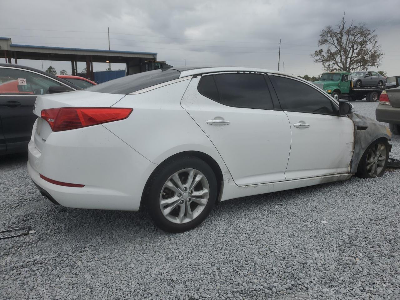 2013 KIA Optima VIN 5XXGN4A74DG258819 Copart auction photo, burn - engine / burn - interior damage thumbnail 3