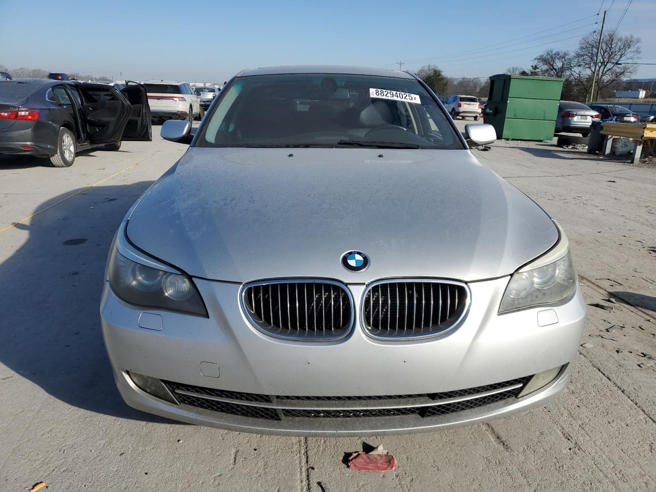 2010 BMW 5er VIN WBANV9C5XAC137947 Copart auction photo, side damage thumbnail 5