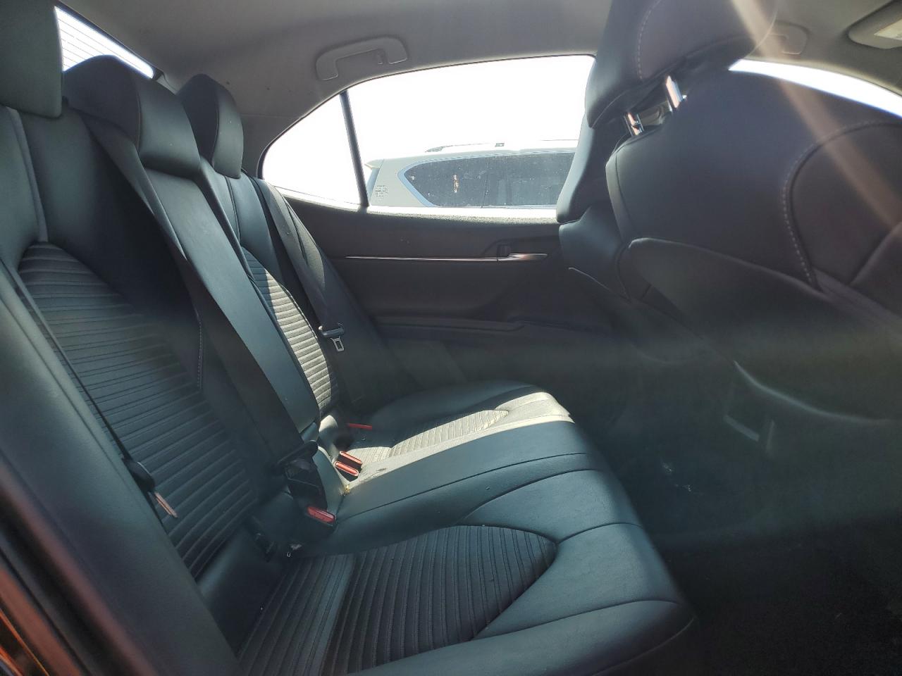 2018 Toyota Camry VIN 4T1B11HK8JU576264 Copart auction photo, water/flood damage thumbnail 10