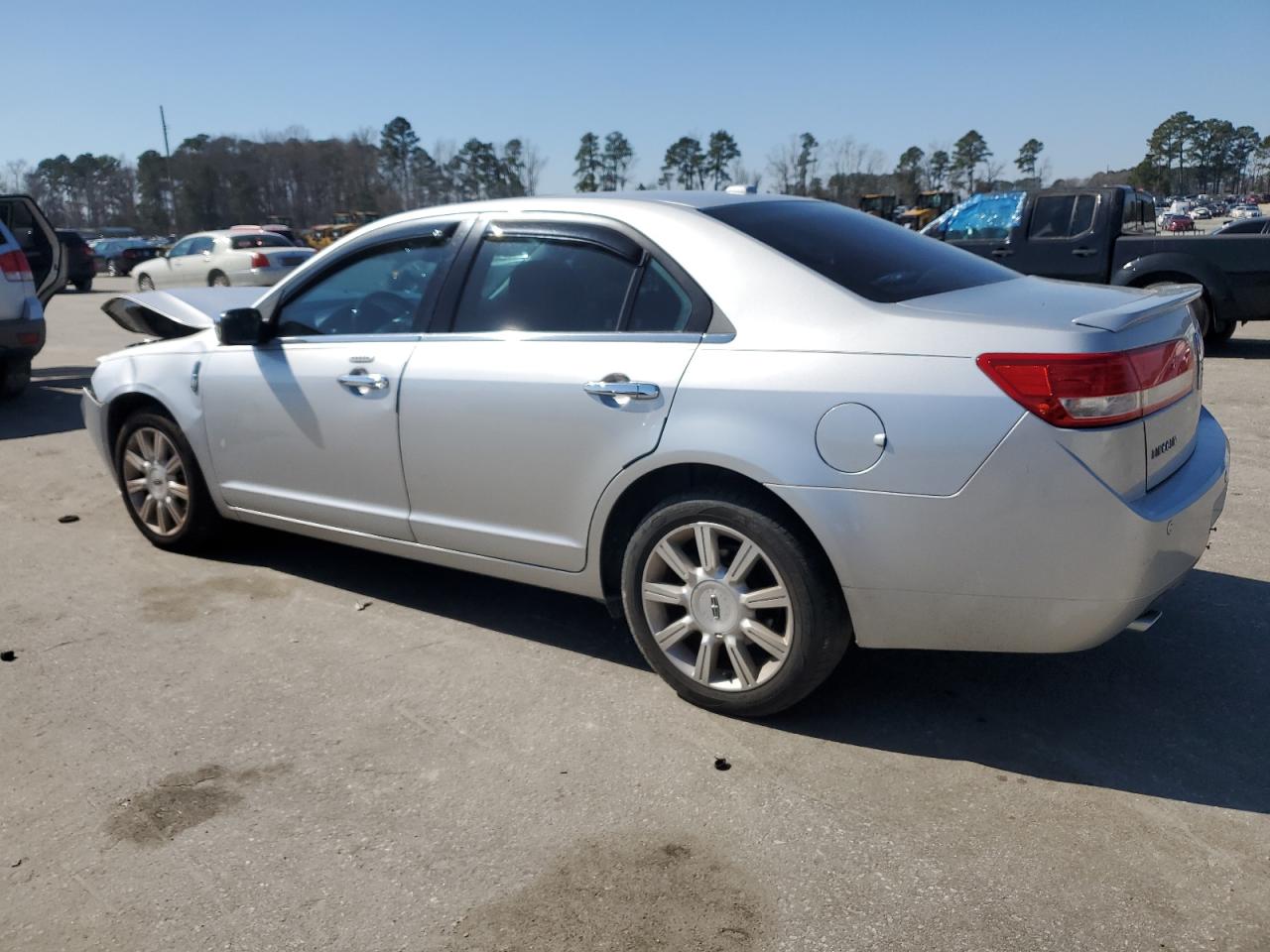 2011 Lincoln MKZ VIN 3LNHL2GC8BR773853 Copart auction photo, front end / side damage thumbnail 2