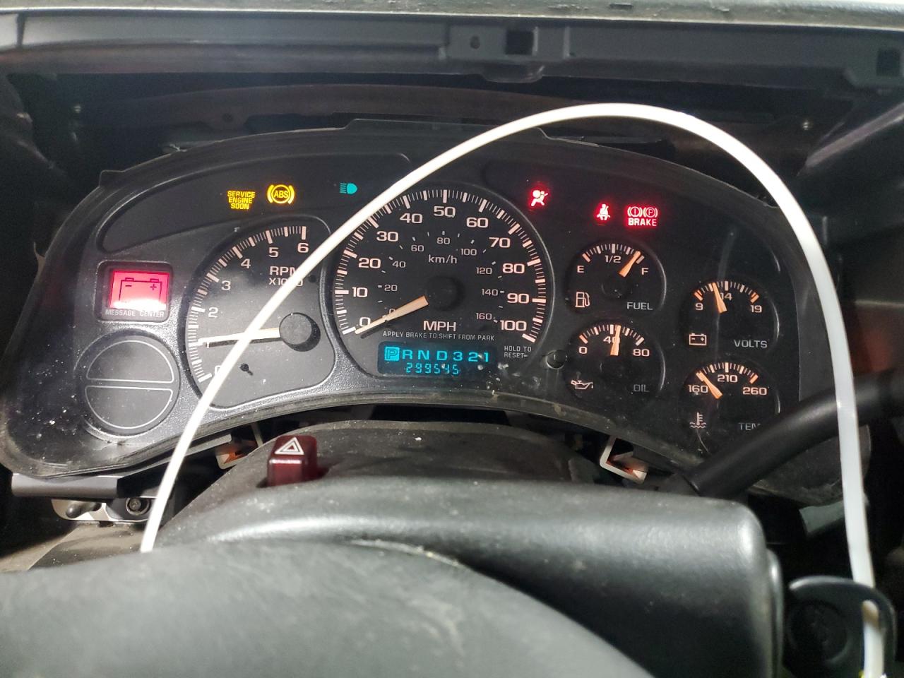 2002 Chevrolet Silverado VIN 2GCEK19TX21151227 Copart auction photo, front end damage thumbnail 9