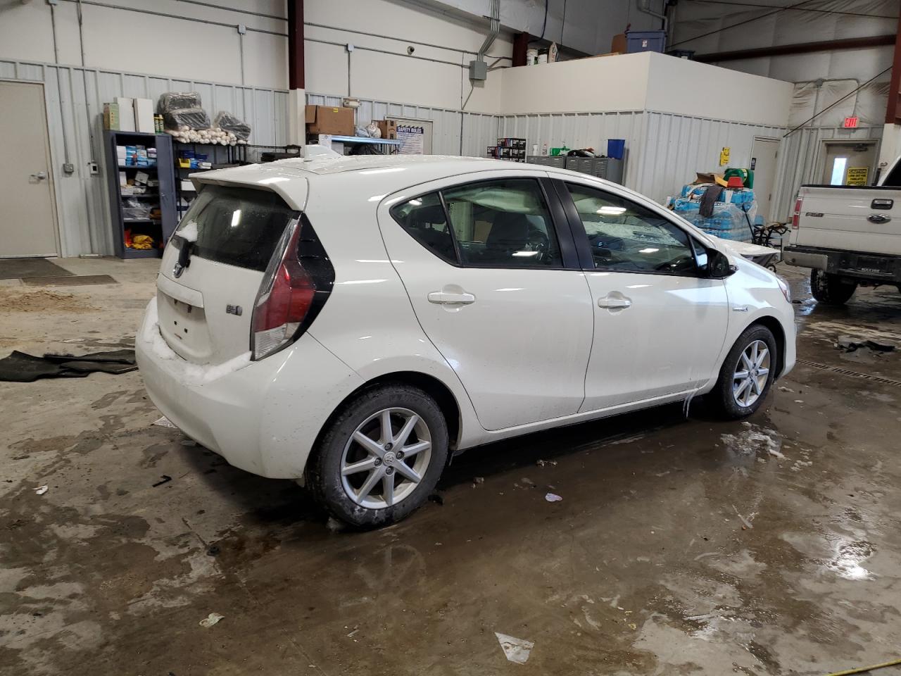 2015 Toyota Prius VIN JTDKDTB38F1108021 Copart auction photo, front end / mechanical damage thumbnail 3