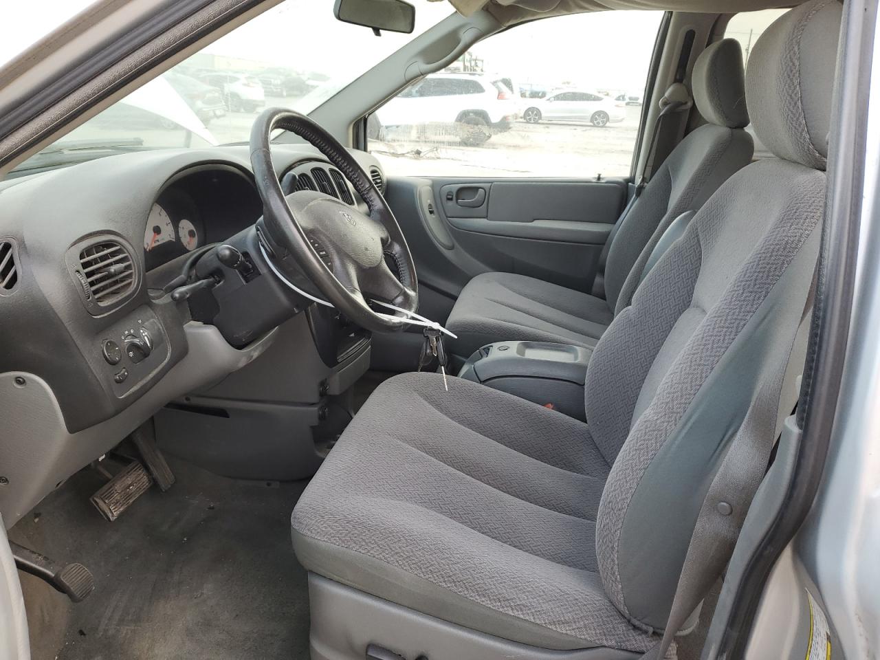 2007 Dodge Caravan VIN 2D4GP44L77R186807 Copart auction photo, side / front end damage thumbnail 7