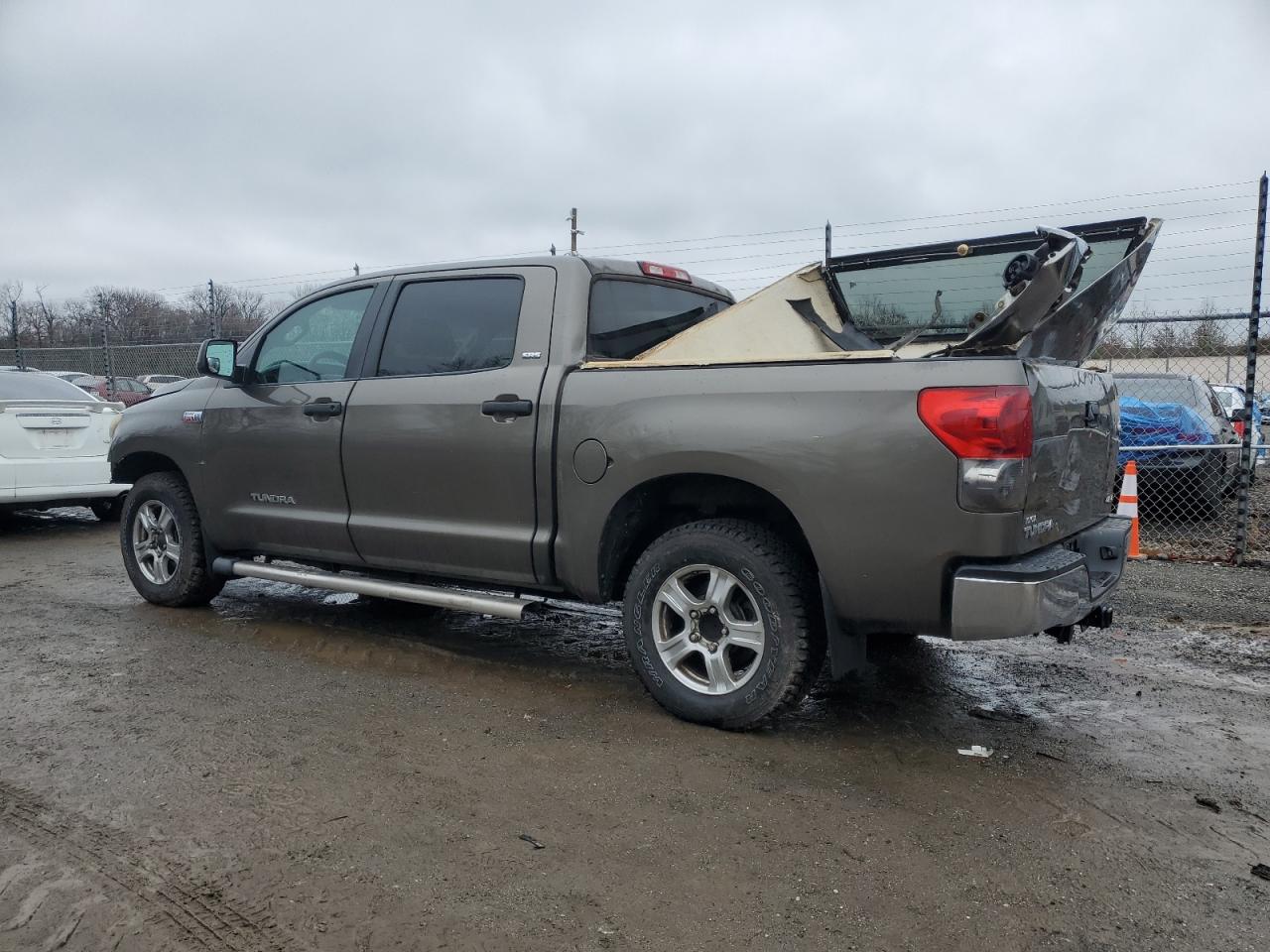 2008 Toyota Tundra VIN 5TBDV54118S501614 Copart auction photo, front end / rear end damage thumbnail 2
