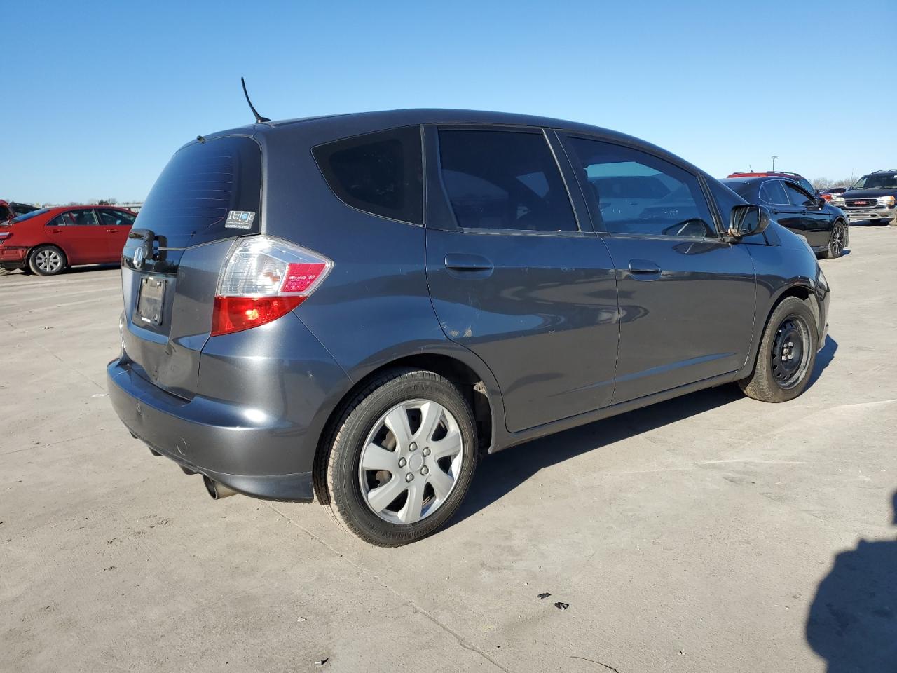 2013 Honda Fit VIN JHMGE8G35DC027552 Copart auction photo, rear end damage thumbnail 3