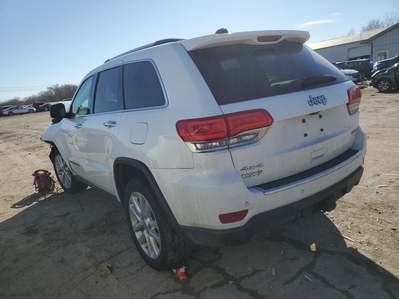 2017 Jeep Grand Cherokee VIN 1C4RJFBG5HC734791 Copart auction photo, front end damage thumbnail 2