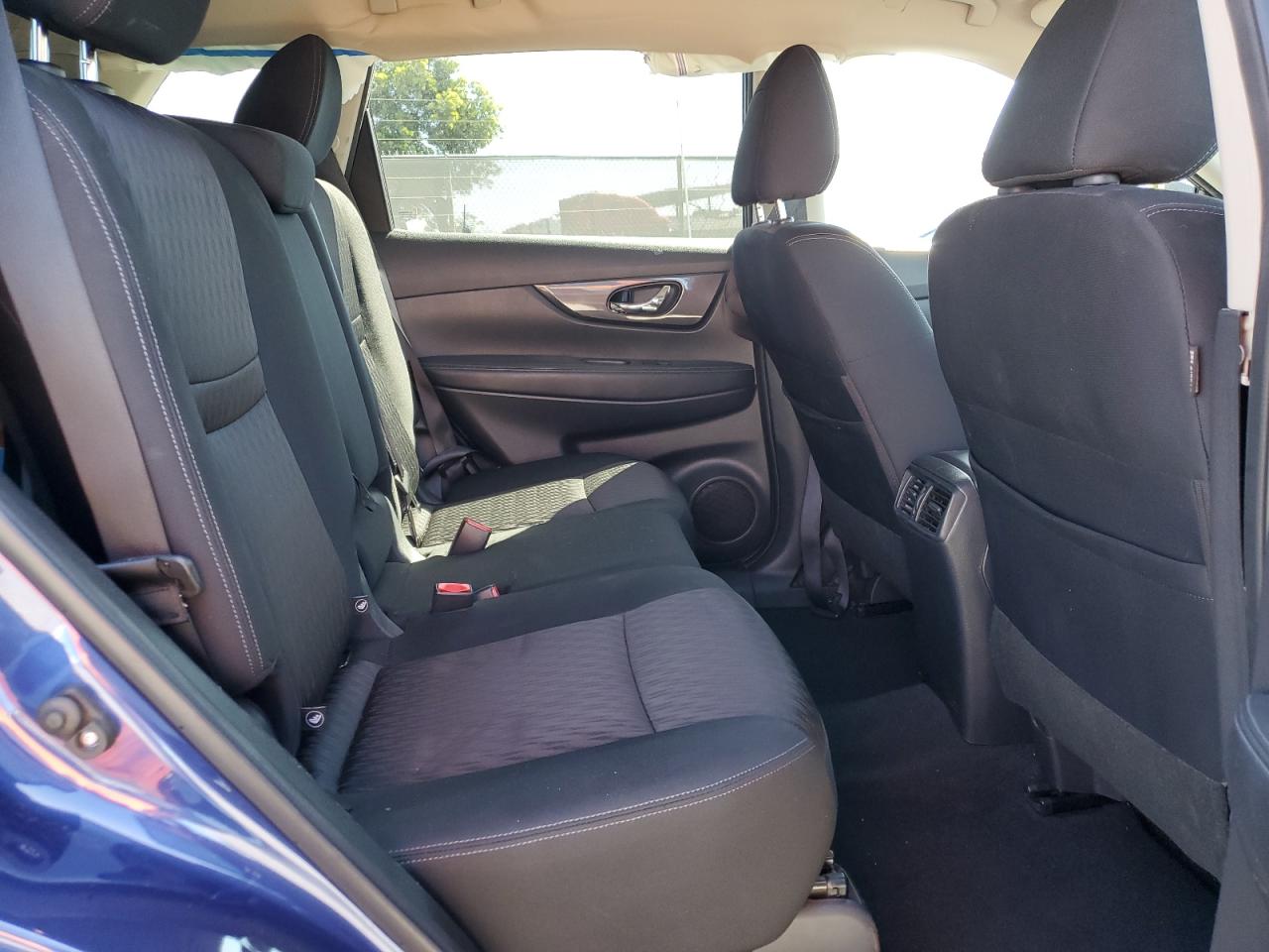 2020 Nissan Rogue VIN KNMAT2MT7LP536385 Copart auction photo, side / minor dent/scratches damage thumbnail 12