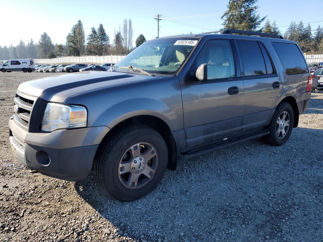 2011 Ford Expedition VIN 1FMJU1G59BEF32767 - Copart auction photo