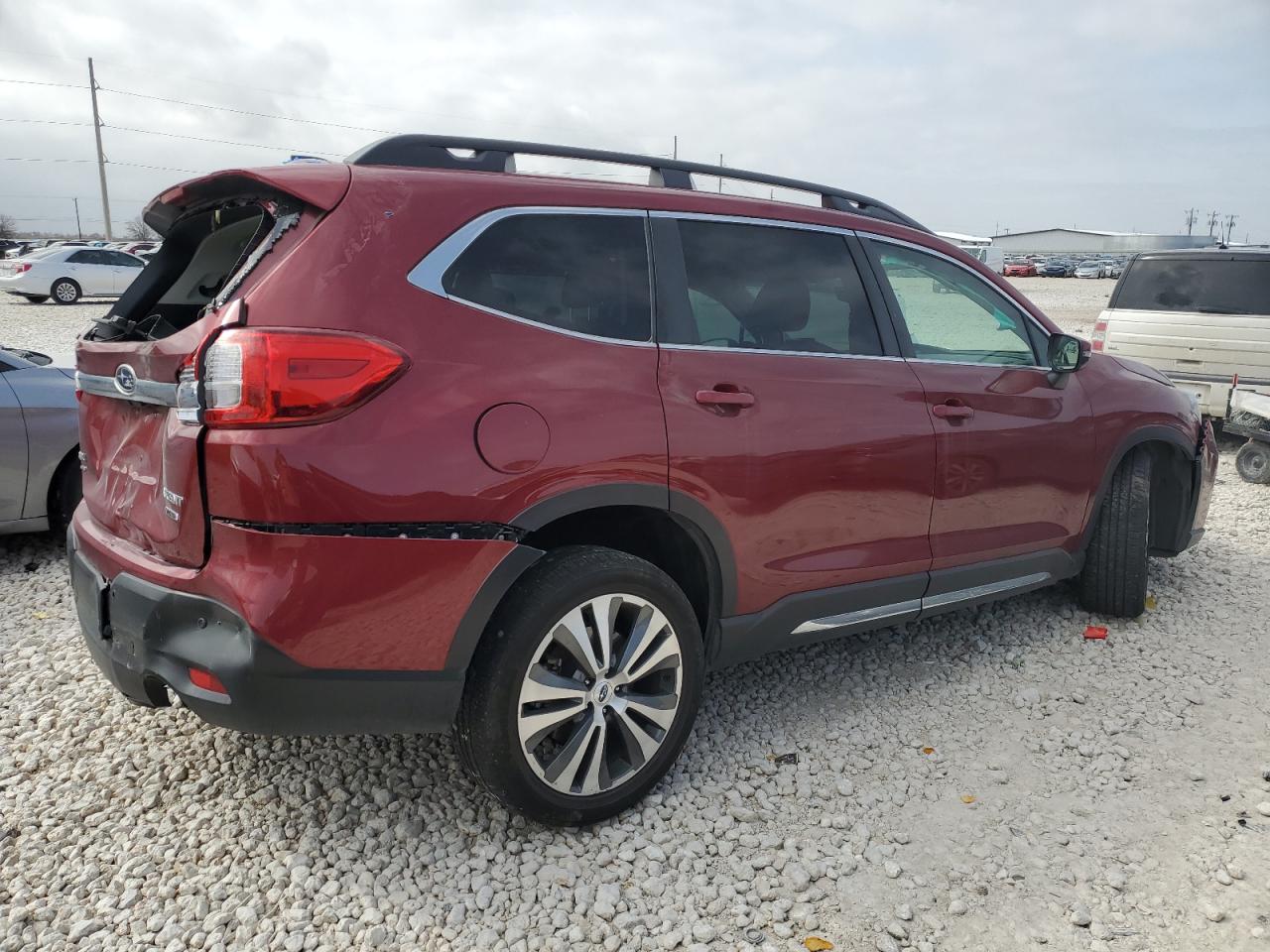 2019 Subaru Ascent VIN 4S4WMAMD8K3447139 Copart auction photo, front end / rear end damage thumbnail 3
