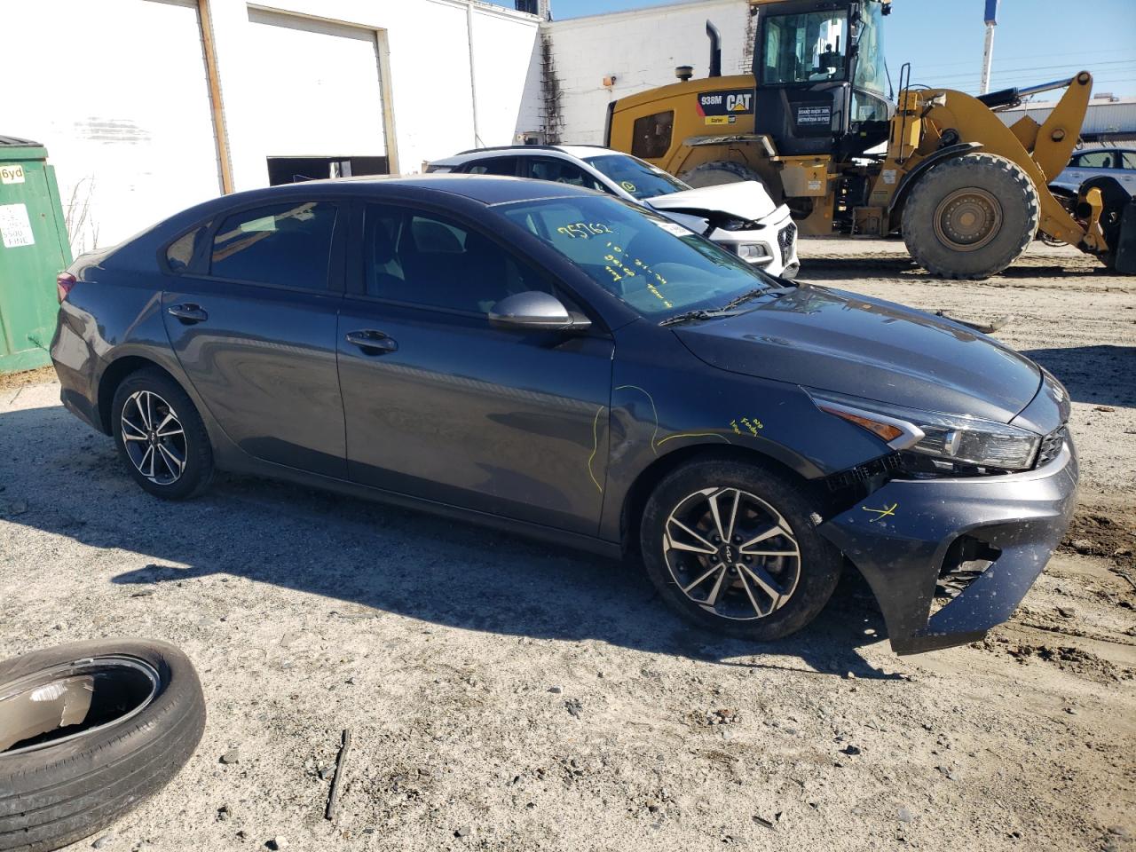2022 KIA Forte VIN 3KPF24AD5NE458015 Copart auction photo, front end / side damage thumbnail 4