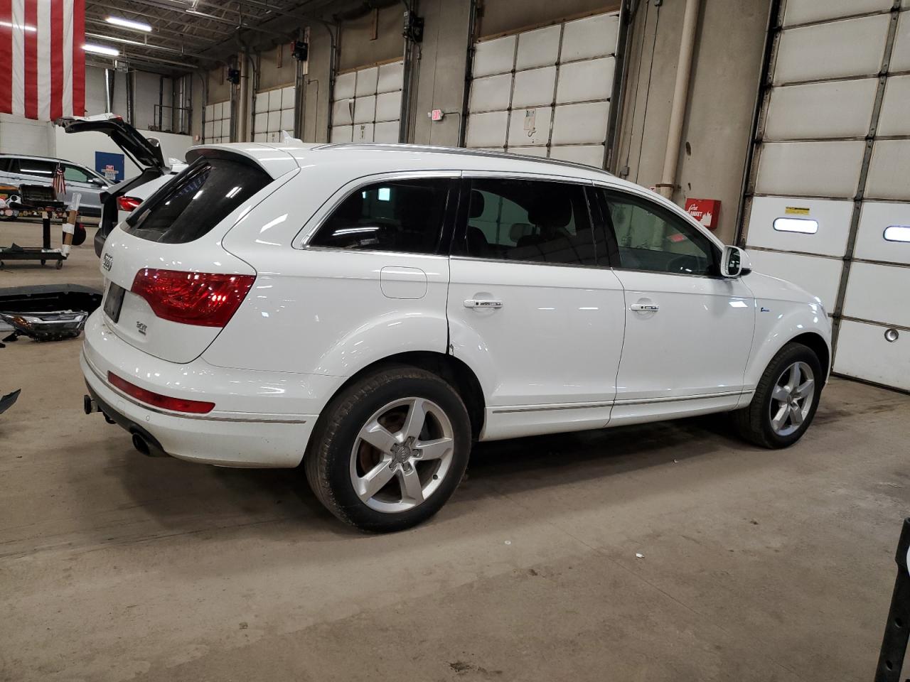 2015 Audi Q7 VIN WA1LGAFE0FD008791 Copart auction photo, front end damage thumbnail 3