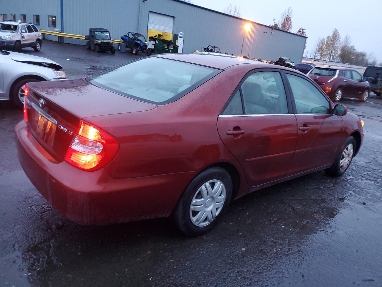 2004 Toyota Camry VIN 4T1BE32K74U353436 Copart auction photo, mechanical / front end damage thumbnail 3
