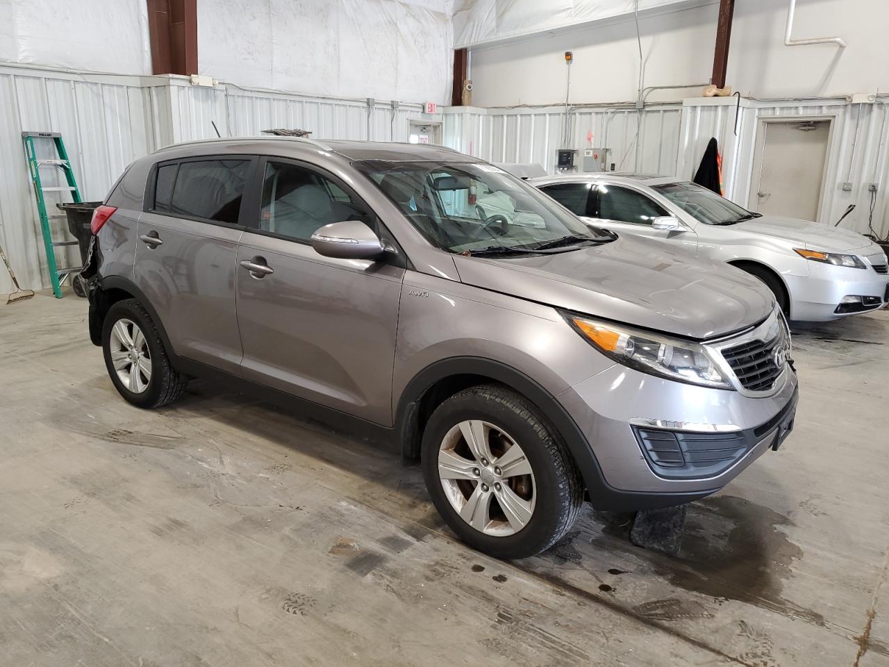 2013 KIA Sportage VIN KNDPBCA29D7360939 Copart auction photo, front end / rear end damage thumbnail 4