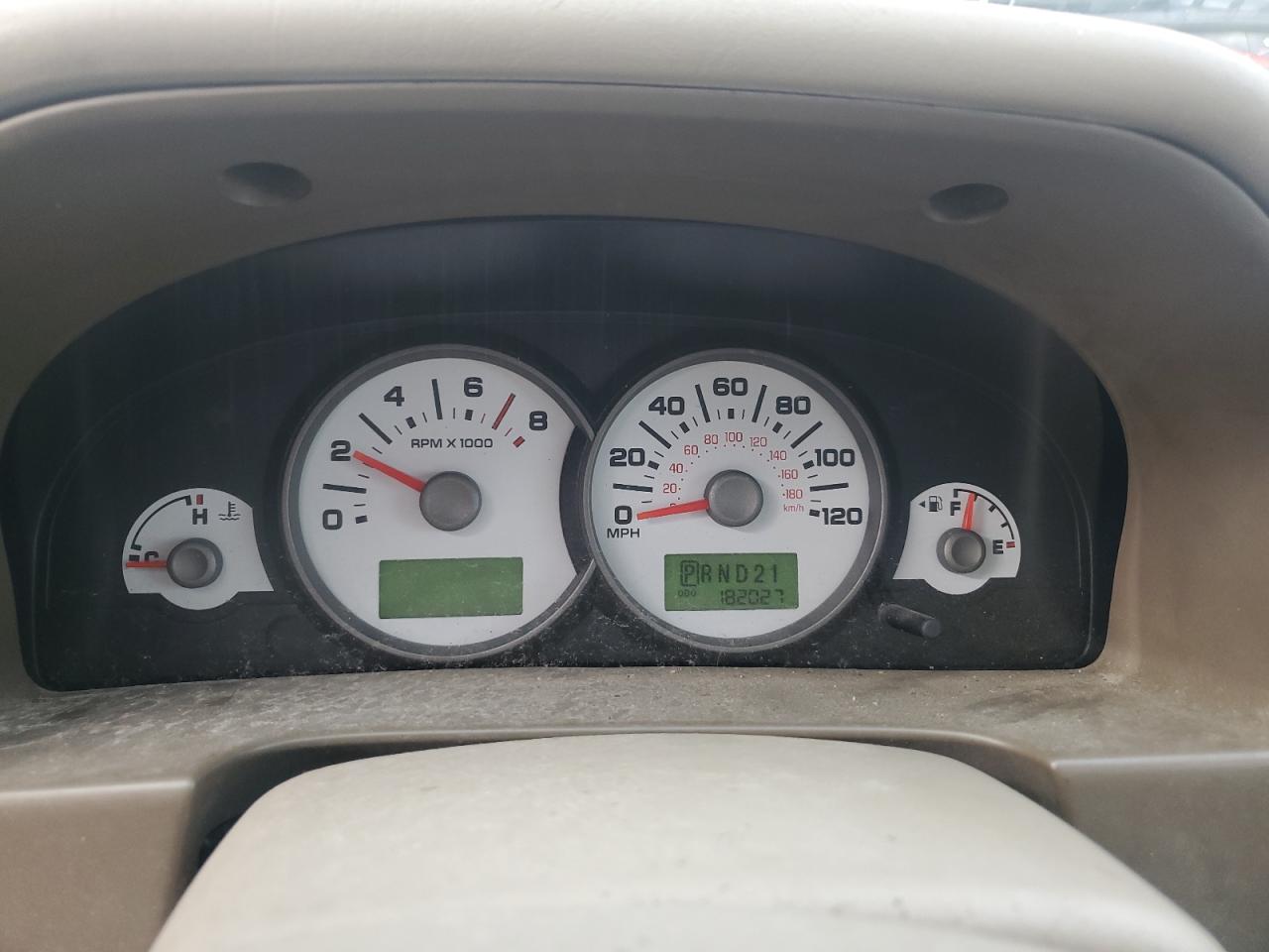 2005 Ford Escape VIN 1FMCU94115KB85191 Copart auction photo, side / front end damage thumbnail 9
